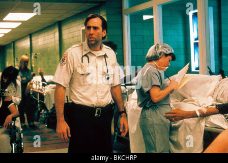 BRINGING OUT THE DEAD (2000) NICOLAS CAGE BOD 014 Stockfoto