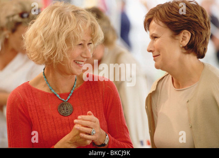 KALENDER GIRLS (2003) HELEN MIRREN, JULIE WALTERS CLND 001-A Stockfoto