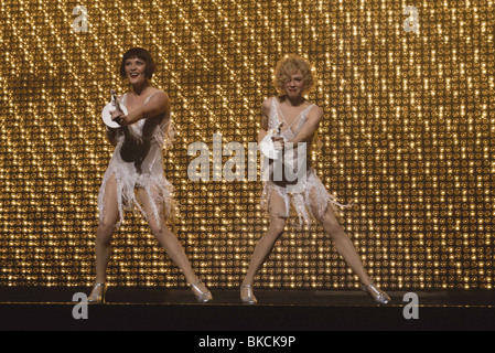 CHICAGO (2002) CATHERINE ZETA-JONES, RENEE ZELLWEGER CHGO 002 596 Stockfoto