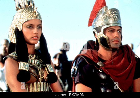 CLEOPATRA (TVM-1999) LEONOR VARELA, BILLY ZANE CPAT 003 Stockfoto