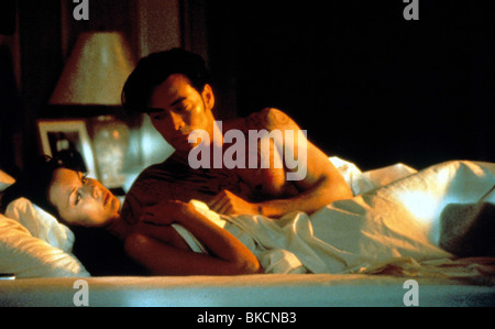 CRYING FREEMAN (1997) JULIE CONDRA, MARK DACASCOS CRYF 024 Stockfoto