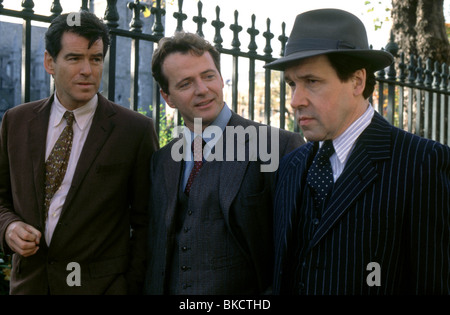 EVELYN (2002) PIERCE BROSNAN, AIDAN QUINN, STEPHEN REA EVEL 001 260 Stockfoto