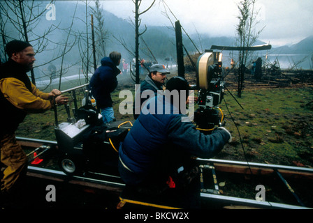 DREHORT PRODUKTION (ALT) (ALT) HINTER DEN KULISSEN (ALT) FILMISCH SET (ALT) O/S "FEUERSTURM" (1998) 225 Stockfoto