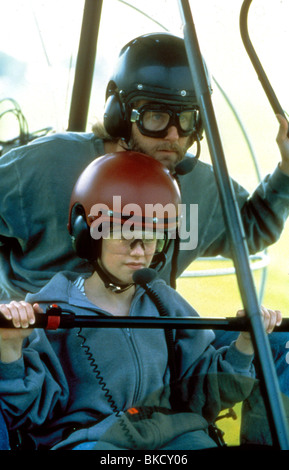 FLY AWAY HOME (1996) JEFF DANIELS, ANNA PAQUIN FAWH 046 Stockfoto