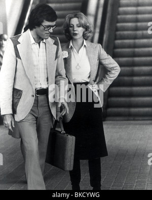 FUTUREWORLD (1976) PETER FONDA, BLYTHE DANNER FTWD 004P Stockfoto