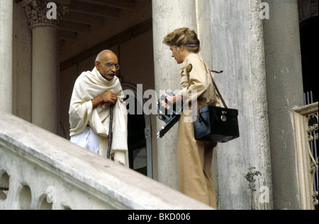 GANDHI (1982) BEN KINGSLEY, CANDICE BERGEN GND 001 Stockfoto