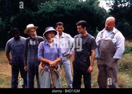 GREENFINGERS (2000) PATERSON JOSEPH, DAVID KELLY, HELEN MIRREN, CLIVE OWEN, DANNY DYER, ADAM FOGERTY GNFG 001-19 Stockfoto