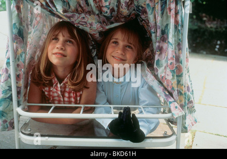 IT TAKES TWO (1995) MICH UND MEIN SCHATTEN (ALT) MARY-KATE OLSEN, ASHLEY OLSEN ITTW 004 Stockfoto