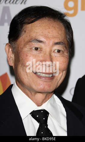 GEORGE TAKEI 21ST ANNUAL GLAAD MEDIA AWARDS CENTURY CITY LOS ANGELES CA 17. April 2010 Stockfoto