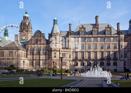 Sheffield Rathaus und Peace Gardens Stockfoto