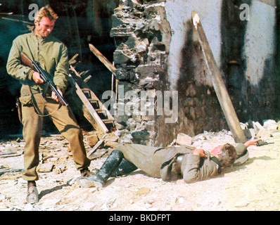 KELLYS HEROES (1970) CLINT EASTWOOD KLH-015FOH Stockfoto