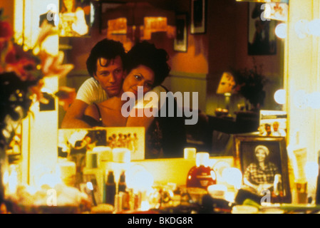 DER FÜHRENDE MANN (1996) JON BON JOVI, THANDIE NEWTON LEAM 066 Stockfoto