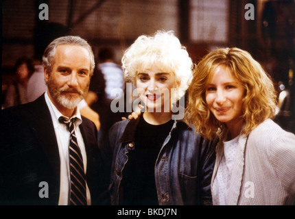 MADONNA AM SET MUTTERN (1987) MIT RICHARD DREYFUSS, BARBRA STREISAND MDNA 001CP Stockfoto