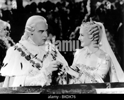 MARIE ANTOINETTE (1938) ROBERT MORLEY, NORMA SHEARER MANT 001 P Stockfoto