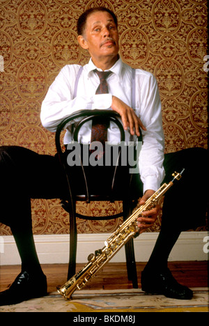 ROUND MIDNIGHT (1986) DEXTER GORDON RMGT 001 Stockfoto