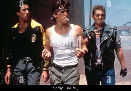 RUMBLE FISH (1983) NICOLAS CAGE, MATT DILLON, CHRIS PENN RUM 017 Stockfoto