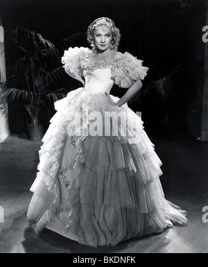 DIE SCHARLACHROTE KAISERIN (1934) MARLENE DIETRICH SCEP 002P Stockfoto
