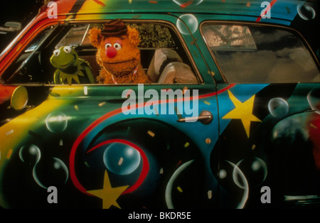 DER MUPPET FILM (1979) KERMIT DER FROSCH, FOZZIE BÄR MUPM 001 L Stockfoto