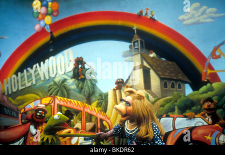 DER MUPPET FILM (1979) KERMIT DER FROSCH, MISS PIGGY MUPM 007 Stockfoto