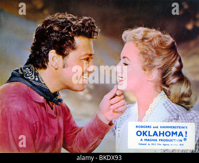 OKLAHOMA (1955) GORDON MACRAE, SHIRLEY JONES OKL 003FOH Stockfoto
