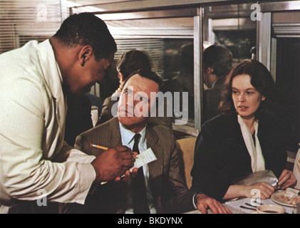 OUT-OF-SCHLAFLOS IN NEW YORK (1970) JACK LEMMON, SANDY DENNIS OTW 001FOH Stockfoto