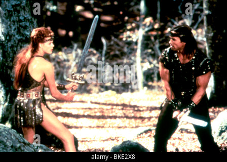 RED SONJA (1985) BRIGITTE NIELSEN, ARNOLD SCHWARZENEGGER RSN 023 Stockfoto