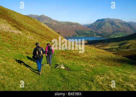 Buttermere Fells über Crummock Wasser von Skala Beck, Lake District, Cumbria, England, UK, Europa Stockfoto