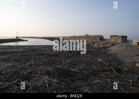 La Plage De La Barre À Embouchure de Adour À Anglet - der Strand von "La Barre" an der Mündung des Adour in Anglet Stockfoto