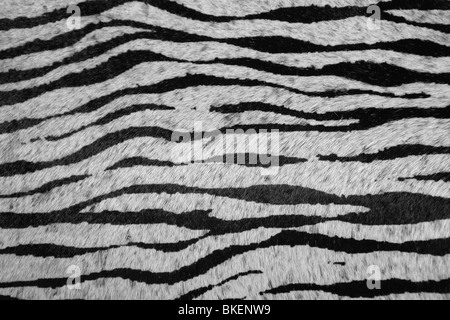 Nachahmung Zebra Leder Tier Textur Hintergrund in schwarz / weiß Stockfoto