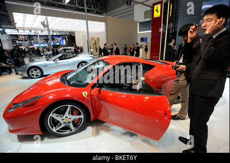 Ferrari Stand auf der Beijing Auto Show 2010. Stockfoto