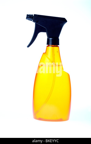 Sprühflasche für Flüssigkeit, um die Pflanzen zu bewässern. Stockfoto