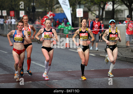 Virgin London Marathon 2010 Elite Frauen Stockfoto