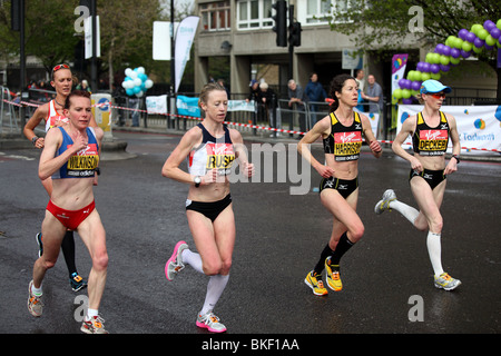 Virgin London Marathon 2010 Elite Frauen Stockfoto