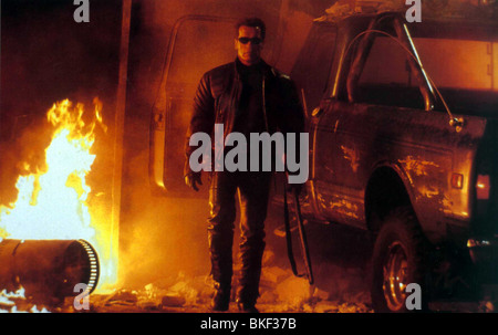 TERMINATOR 3 – REBELLION DER MASCHINEN (2003) T3 (ALT) ARNOLD SCHWARZENEGGER TMR3 001FOH Stockfoto