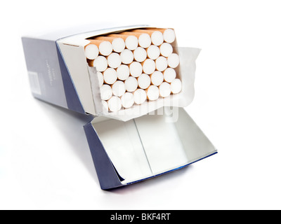Große Packung Zigaretten Stockfoto