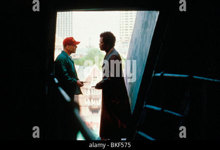 UNZERBRECHLICH (2000) BRUCE WILLIS, SAMUEL L JACKSON UNBR 002 Stockfoto