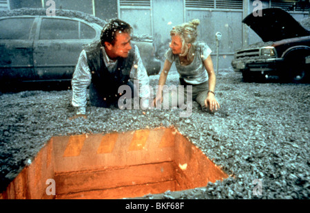 VULKAN (1997) TOMMY LEE JONES, ANNE HECHE VOLC 007 Stockfoto