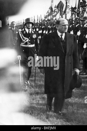 Nationalsozialismus, Poitik, Münchner Abkommen, 29.9.1938, Ankunft des französischen Ministerpräsidenten Edouard Daladier in München, Flughafen Oberwiesenfeld, Stockfoto