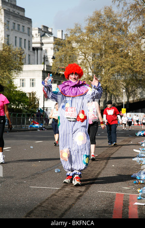 London Marathon 2010 clown Stockfoto