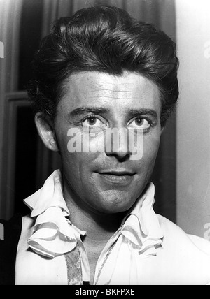 Philipe, Gerard, 4.12.1922 - 25.11.1959, französischer Schauspieler, Porträt, wahrscheinlich während des Films 'Dangerous Love Affairs' (Les Liaisons dangereuses), 1959, Stockfoto