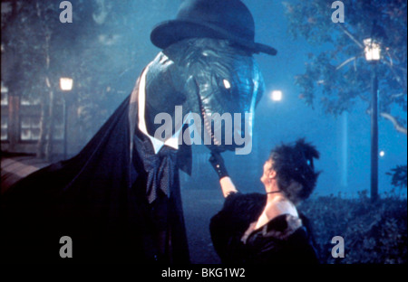AMAZONEN AUF DEM MOND (1987) SARAH LILLY AMZW 002 Stockfoto