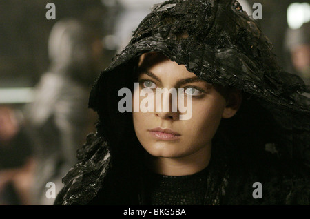 THE CHRONICLES OF RIDDICK (2004) ALEXA DAVALOS CHRK 001-13 Stockfoto