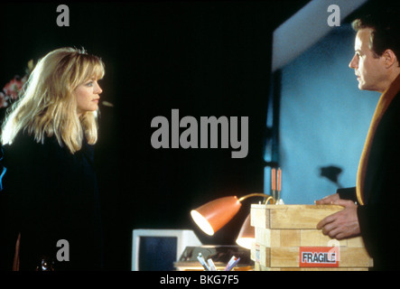 BETROGEN (1991) GEHÖRT, GOLDIE HAWN, JOHN DCV 013 Stockfoto