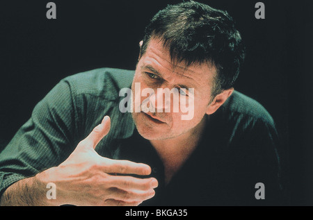 DREHARBEITEN ZU O / "SON FRÈRE" (2003) "BRUDER" (ALT) MIT PATRICE CHEREAU (DIR) SONF 001-F1 Stockfoto