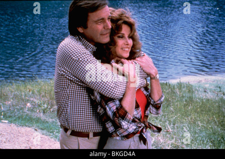 HART TO HART (TV)-ROBERT WAGNER, STEFANIE POWERS HTHT 014 Stockfoto