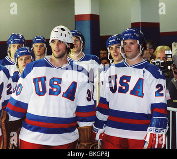 WUNDER (2004) EDDIE CAHILL, PATRICK O'BRIEN DEMSEY SUMPF 001-MD Stockfoto