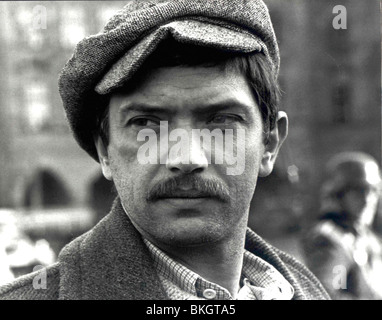 BETRIEB TAGESANBRUCH (1976) MARTIN SHAW OPDA 001 P Stockfoto