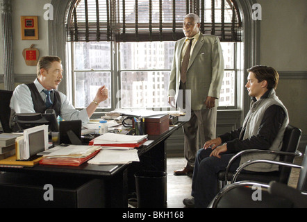 SPIDER-MAN 2 (2004) SPIDERMAN 2 (ALT) J K SIMMONS, BILL NUNN, TOBEY MAGUIRE SPM2 001-013 Stockfoto