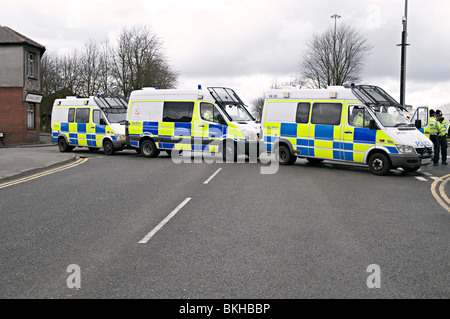 Riot Polizeiwagen auf der Edl-Demo im April 2010 Stockfoto