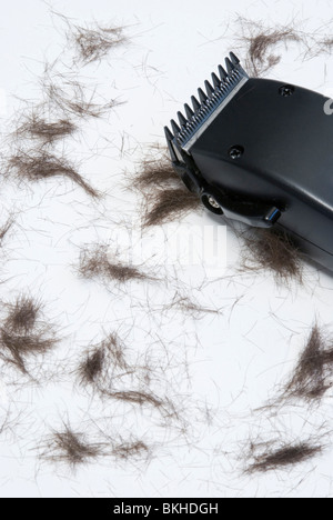 elektrische Haar Trimmer und vereinzelte Haare Stockfoto